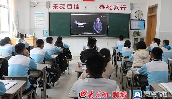 聊城招工最新信息,聊城招工最新信息，一场探索自然美景的旅行，寻找内心的平和与宁静