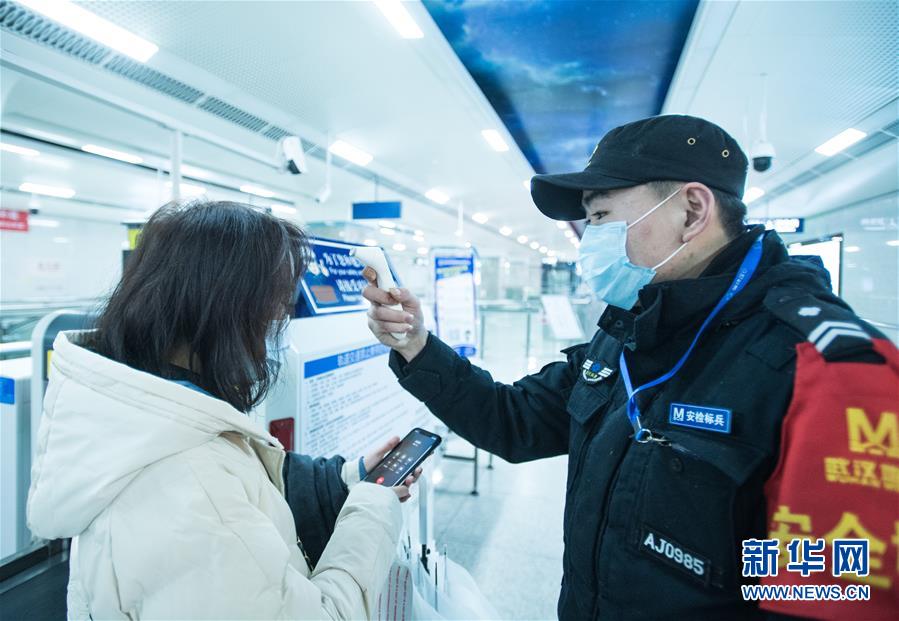 全球抗击新冠病毒的挑战与最新进展，疫情最新动态分析