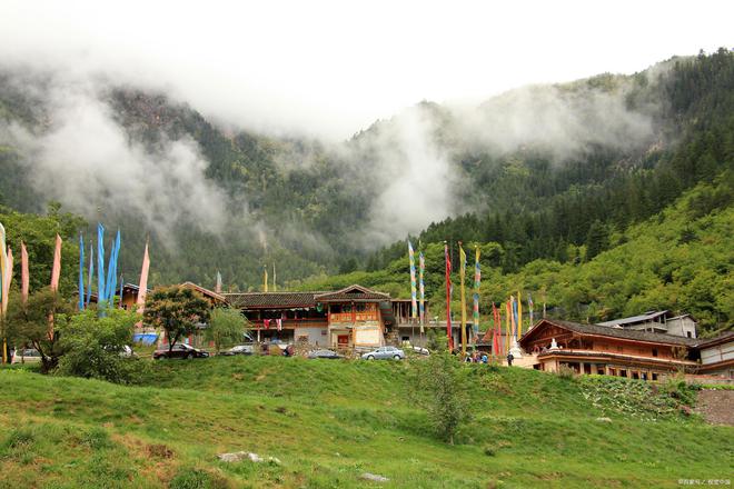 绵阳地震最新消息，探索自然美景的平静之旅