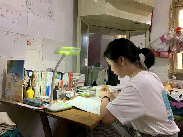 最新校园青春电影,最新校园青春电影，时代的印记与青春的绽放