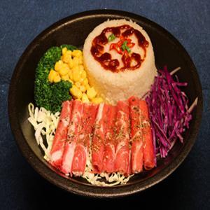 铁板价格最新行情，温情友情交织的市场故事